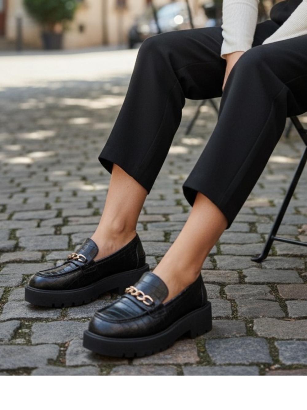 Kenneth Cole Black Croc-Embossed Loafers with Gold Chain